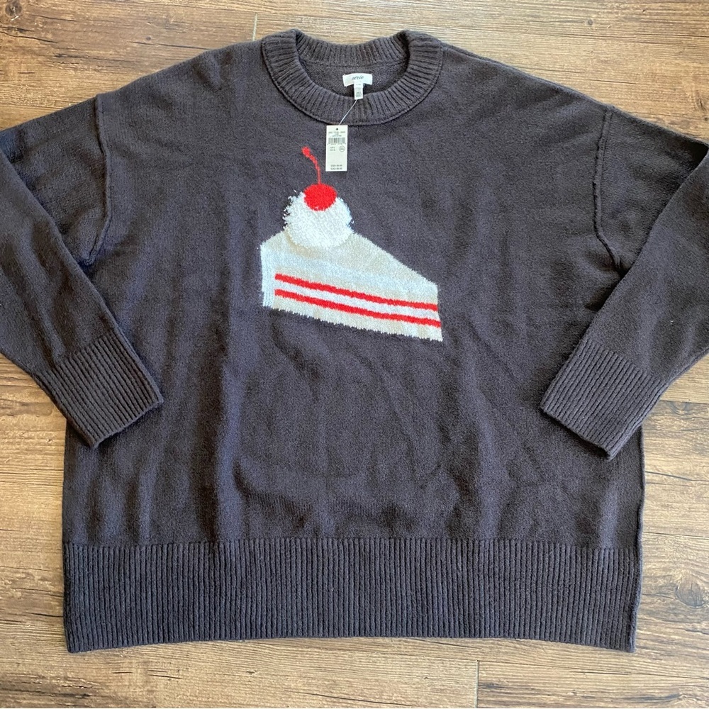 Aerie Charcoal Sweater with Red Accent M - Picture 5 of 8